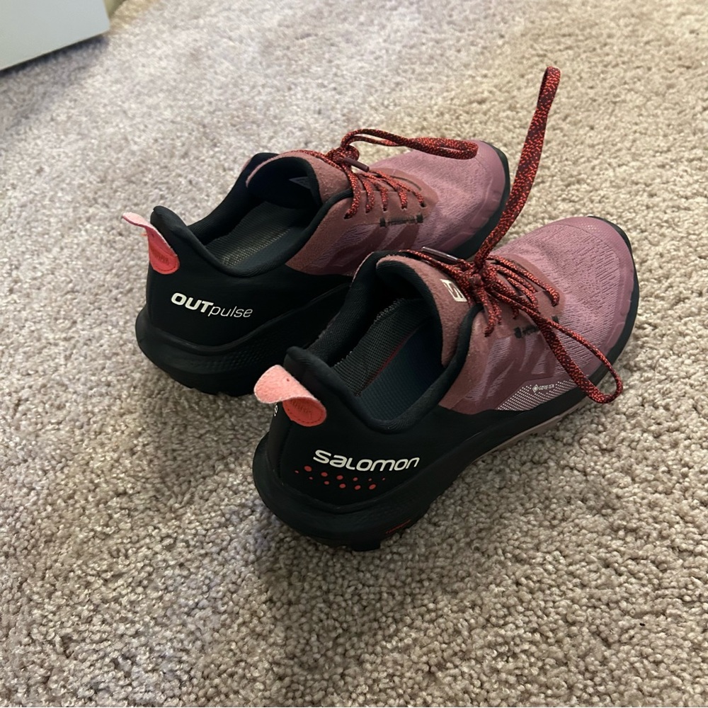 Salomon Outpulse Gore-Tex Women’s Hiking Shoes Size 8 Poppy Red - Picture 4 of 15